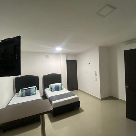 Hotel Jardin Plaza By Sgh Cali Extérieur photo